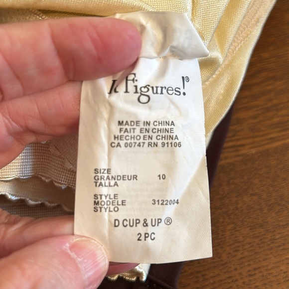 NWOT It Figures! Brown Skortini Set - Picture 5 of 10